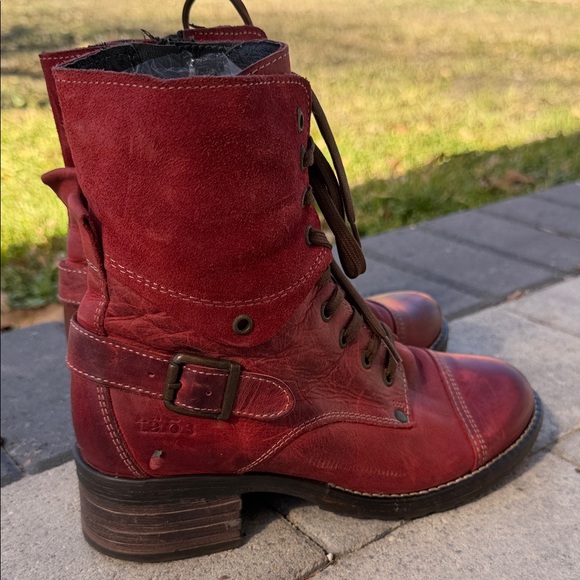 Taos Footwear Crave Red/Burgundy Lace-Up Combat Boots - Picture 3 of 6